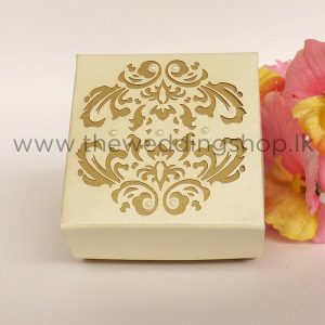 laser-cut-cake-box